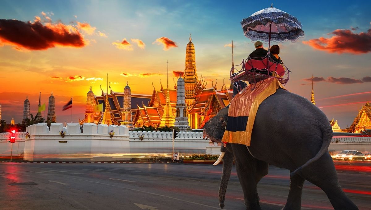Wat Arun will captivate you at sunrise or sunset: World Holiday Vibes Blog