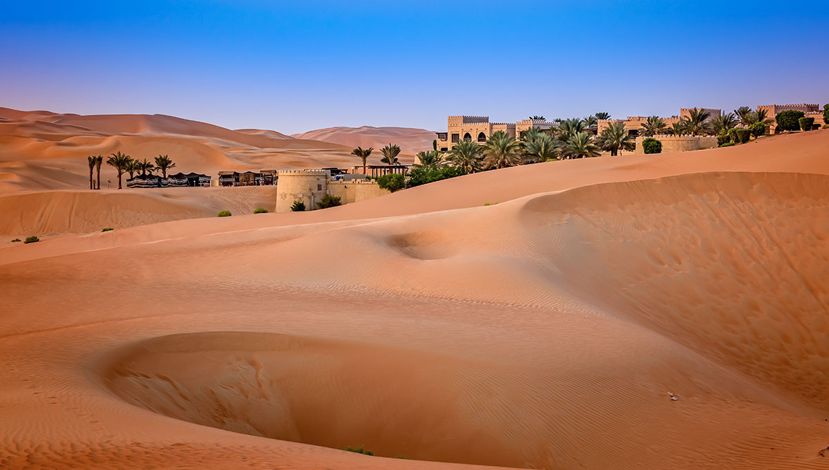 Desert Safari with Dubai Holidays: World Holiday Vibes Blog