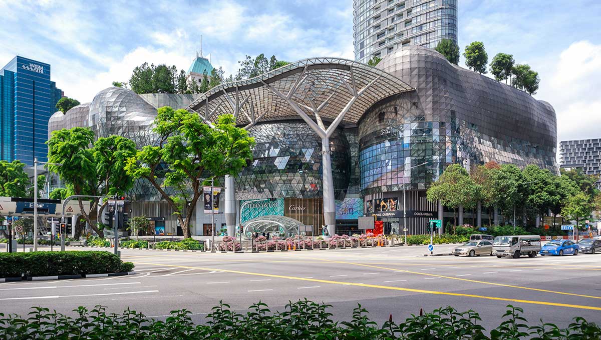 Orchard Road in Singapore - Holiday Vibes Blog, Good Vibes OnlyBlog