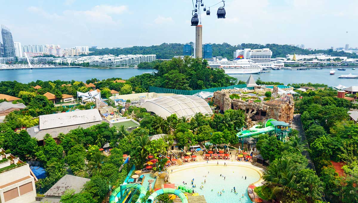 Sentosa in Singapore - Holiday Vibes Blog, Good Vibes Only