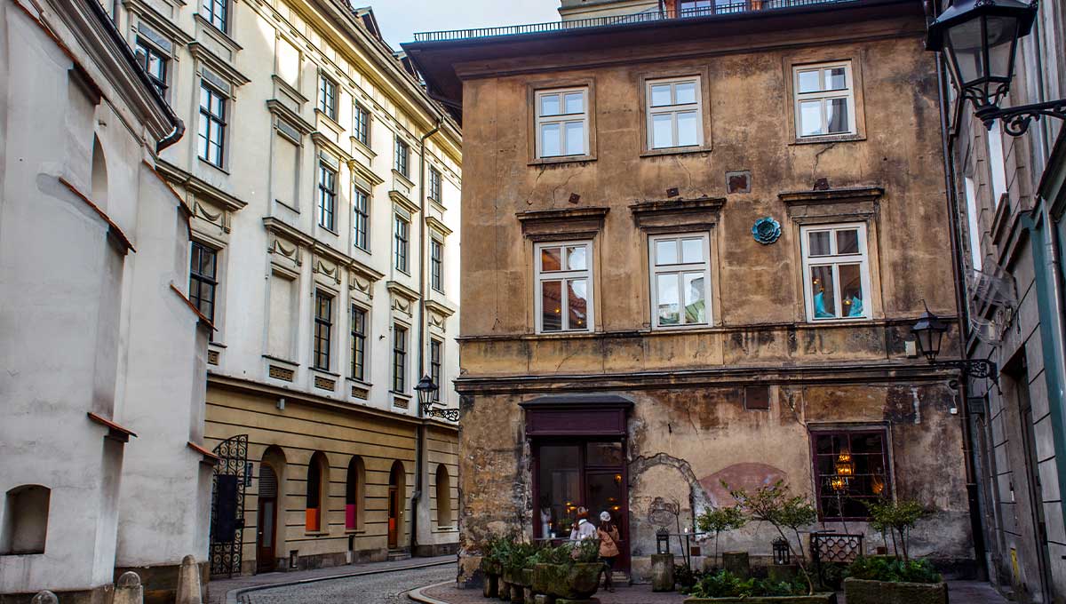 The Corner of Doubtful Thomas in Krakow - Holiday Vibes Blog, Good Vibes Only