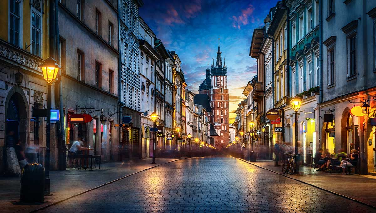 Floriańska Street in Krakow - Holiday Vibes Blog, Good Vibes Only