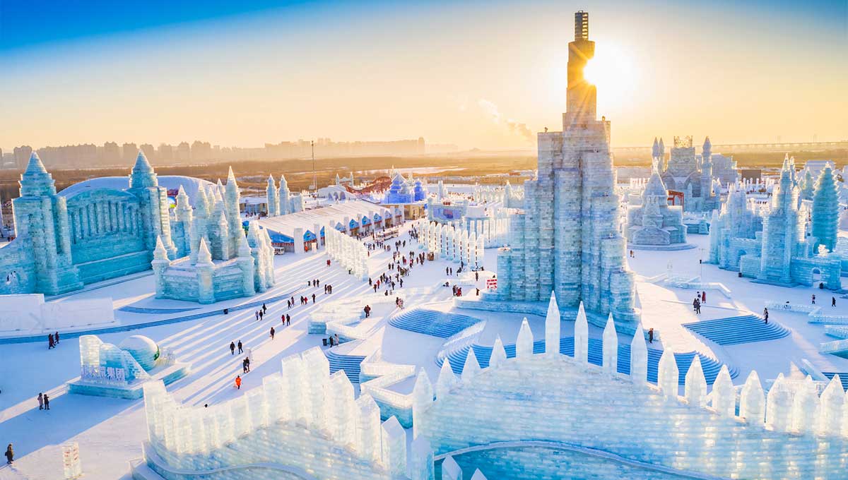 Harbin Ice Festival - Holiday Vibes Blog, Good Vibes Only
