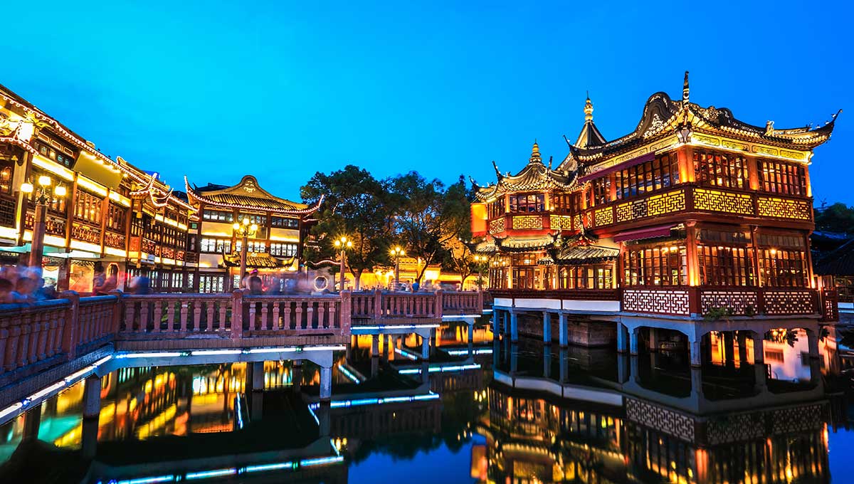 Best Holidays to Shanghai in China - Holiday Vibes Blog, Good Vibes Only