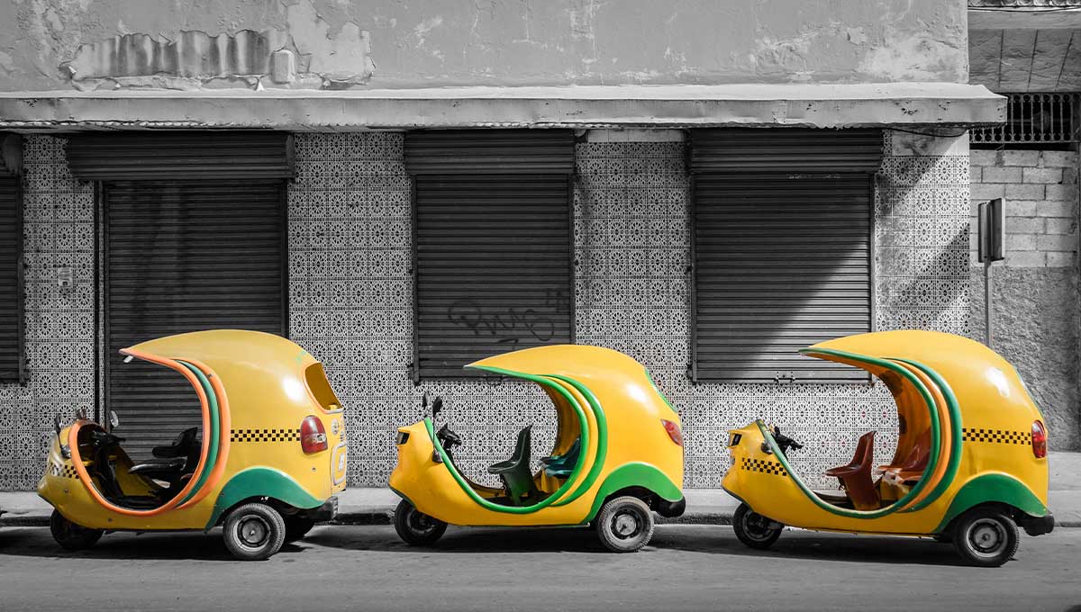 Coco taxi in Cuba