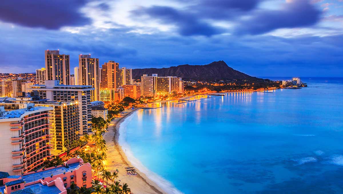 Honolulu Island - Best Hawaiian Islands - Holiday Vibes Blog, Good Vibes Only