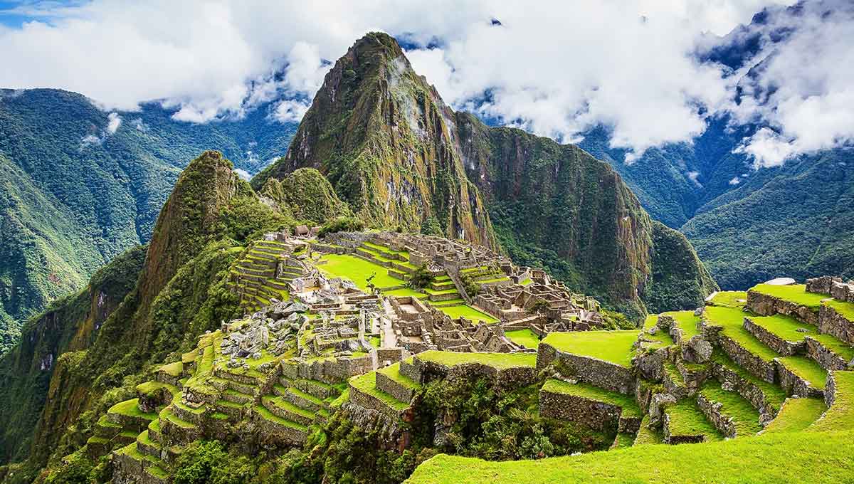 Machu Picchu in Peru, South America - Holiday Vibes Blog, Good Vibes Only
