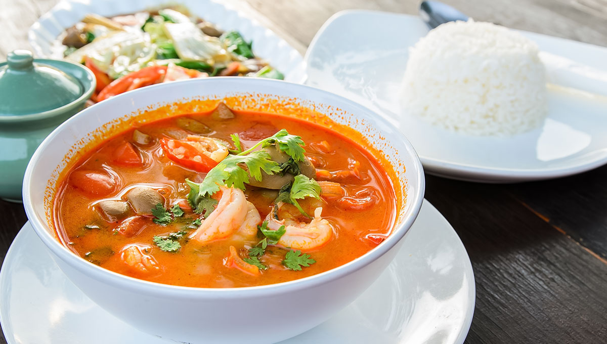 Tom Yam Goong - Food in Thailand - Holiday Vibes Blog, Good Vibes Only