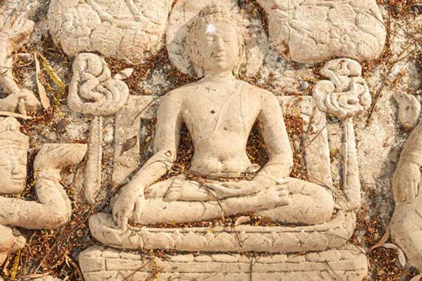 Ancient ruins in Polonnaruwa, Sri Lanka - Holiday Vibes Blog, Good Vibes Only