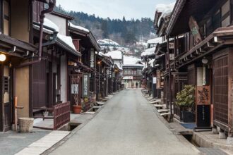 Find Paradise in the streets of Takayama in Japan - World Holiday Vibes Blog, Good Vibes Only