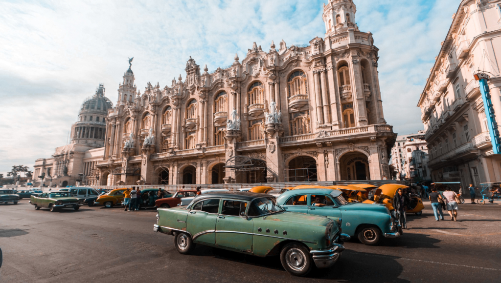 Cars in Havana - World Holiday Vibes Blog